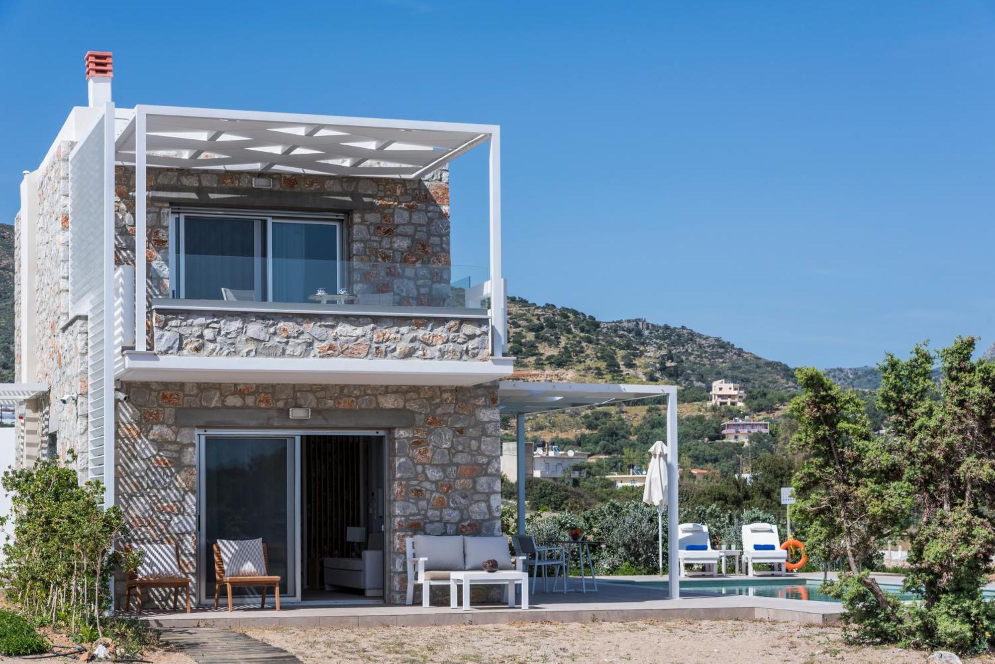 Cedar Bay Beachside Villas Paleochora Buitenkant foto