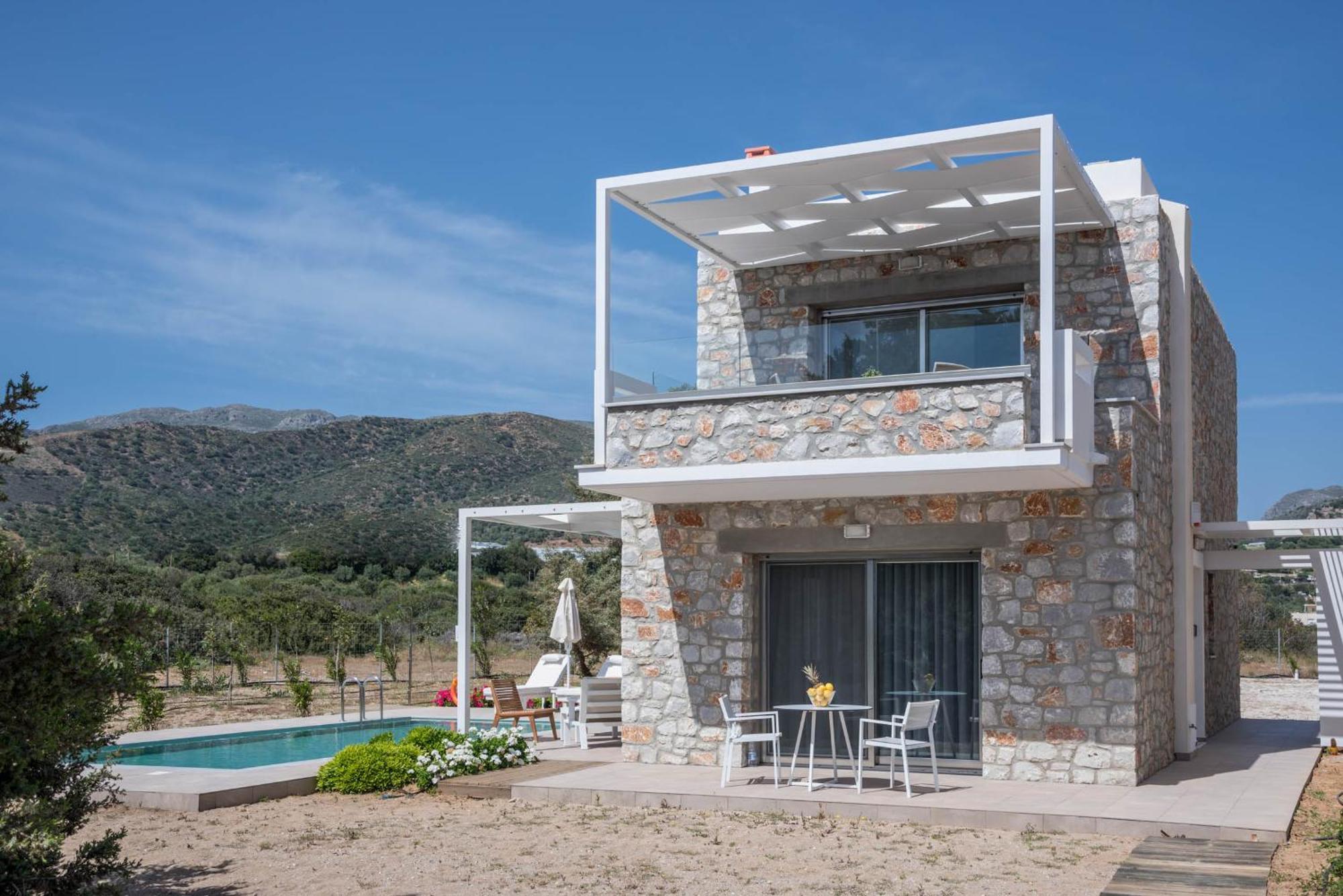 Cedar Bay Beachside Villas Paleochora Buitenkant foto