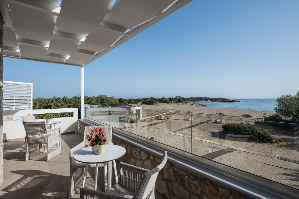Cedar Bay Beachside Villas Paleochora Buitenkant foto