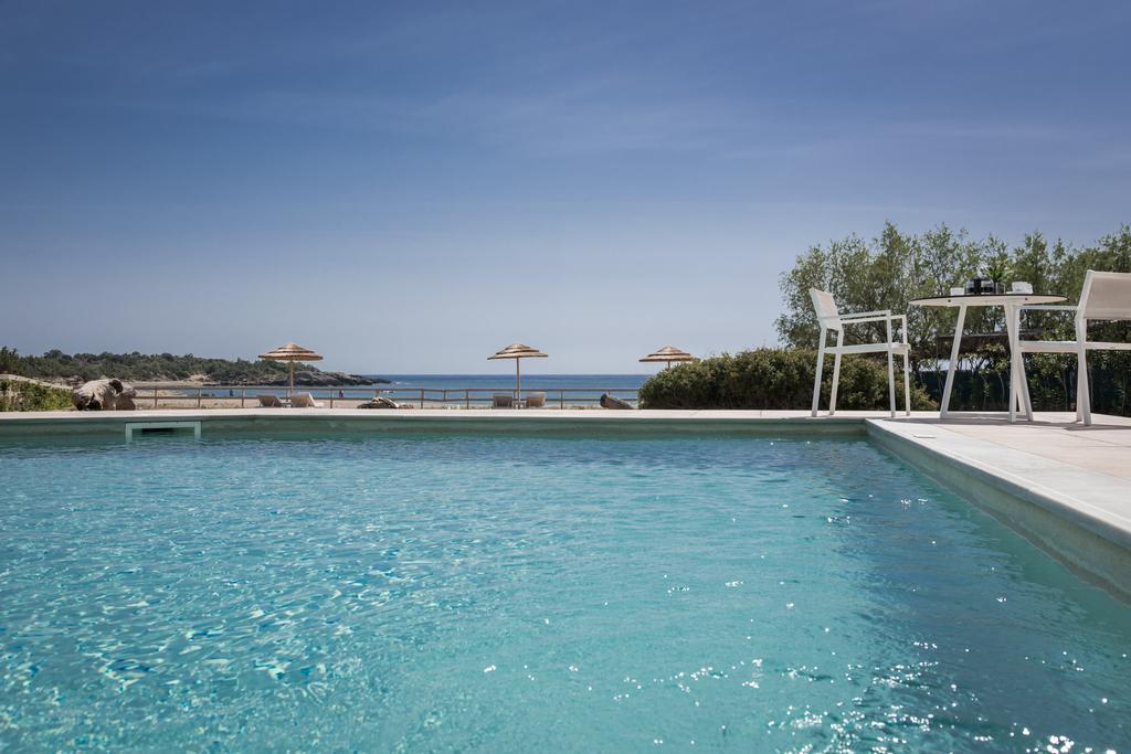 Cedar Bay Beachside Villas Paleochora Buitenkant foto