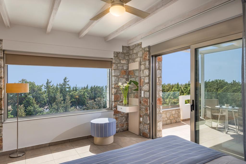 Cedar Bay Beachside Villas Paleochora Buitenkant foto