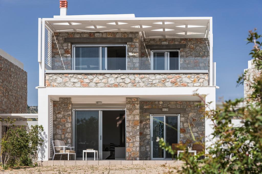 Cedar Bay Beachside Villas Paleochora Buitenkant foto