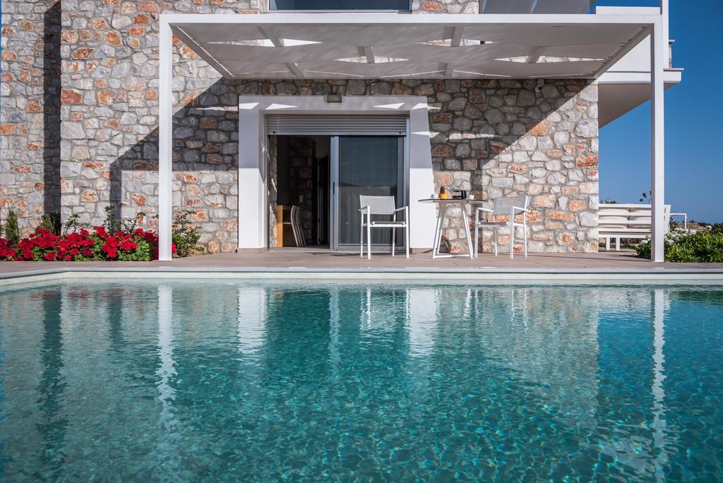 Cedar Bay Beachside Villas Paleochora Buitenkant foto